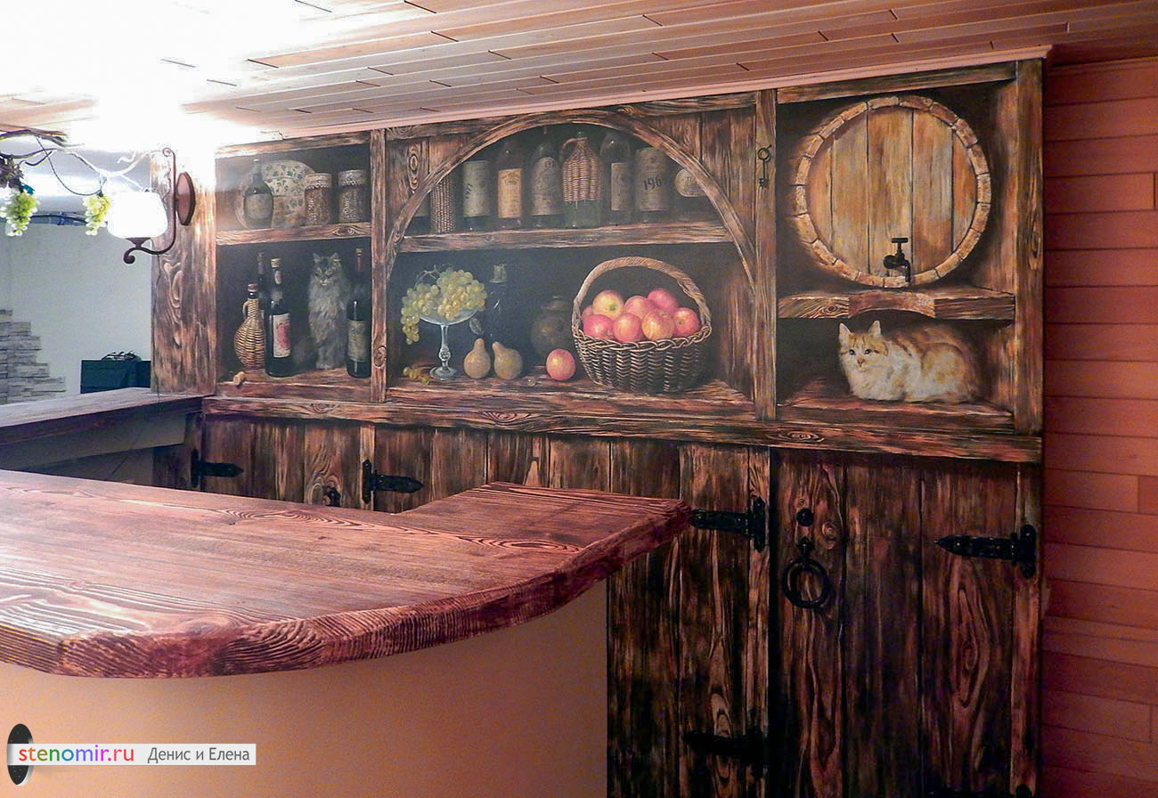 Роспись стены на кухне с кошками, вином, корзинами и виноградом