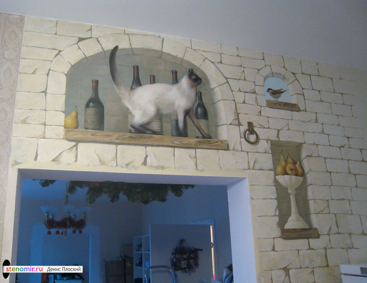роспись стен кухни в стиле прованс с кошечкой, бутылками вина, птичкой и мышкой