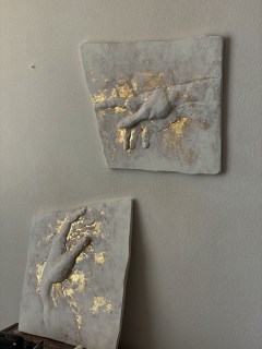 Панно на стену с золотом - картина руки - золотой декор